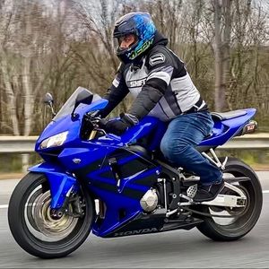 Meet your Posher, Jorge